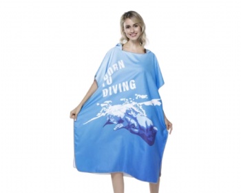 Beach changing robe